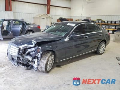 2015 MERCEDES-BENZ C 300 4MATIC 55SWF4KB5FU030246 - główne zdjęcie licytacji z USA - miniatura