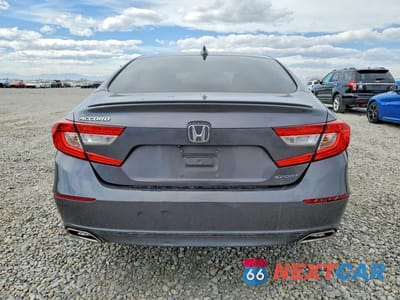 Zdjęcie 6 z 12 samochodu: 2018 HONDA ACCORD SPORT VIN:1HGCV1F30JA252804 - miniatura