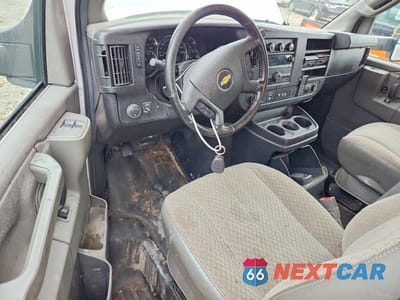 Zdjęcie 8 z 14 samochodu: 2021 CHEVROLET EXPRESS DELIVERY TRUCK VIN:1HA3GTC70MN009160 - miniatura