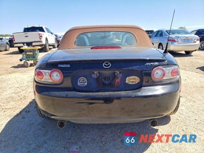 Zdjęcie 6 z 11 samochodu: 2006 MAZDA MX-5 MIATA VIN:JM1NC25F160112546 - miniatura
