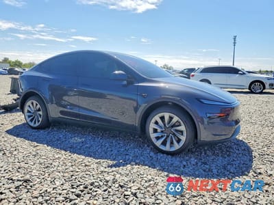 Czwarte zdjęcie samochodu z boku: 2026 TESLA MODEL Y VIN:7SAYGDED5TA610452 - miniatura