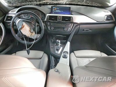 Zdjęcie 8 z 12 samochodu: 2013 BMW 328 I SULEV VIN:WBA3C1C51DK103887 - miniatura