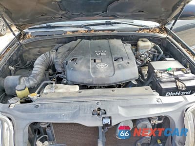 Zdjęcie 12 z 12 samochodu: 2005 TOYOTA 4RUNNER SPORT EDITION VIN:JTEBU14R250070825 - miniatura