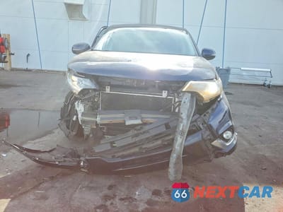 Piąte zdjęcie samochodu w środku: 2016 MITSUBISHI OUTLANDER SE VIN:JA4AD3A30GZ039948 - miniatura