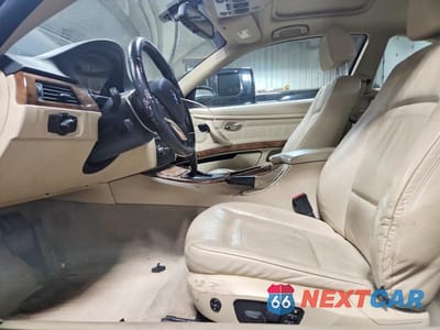 Zdjęcie 7 z 12 samochodu: 2008 BMW 335 I VIN:WBAWB73508P038994 - miniatura