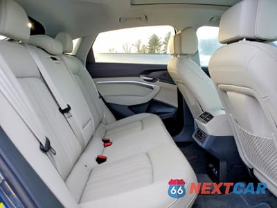 Zdjęcie 10 z 12 samochodu: 2021 AUDI E-TRON SPORTBACK PREMIUM PLUS VIN:WA12AAGE4MB021726 - miniatura