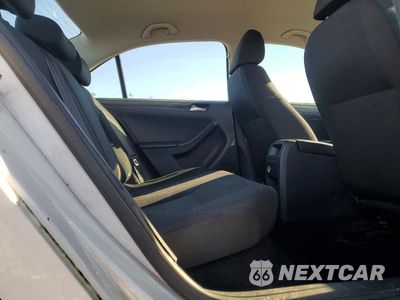 Zdjęcie 10 z 11 samochodu: 2016 VOLKSWAGEN JETTA S VIN:3VW267AJ0GM359859 - miniatura