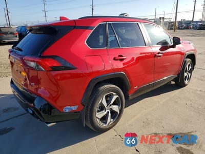 Trzecie zdjęcie samochodu z tyłu: 2021 TOYOTA RAV4 PRIME SE VIN:JTMAB3FV3MD054443 - miniatura