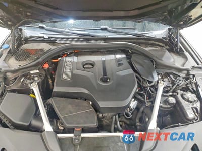 Zdjęcie 11 z 12 samochodu: 2018 BMW 530E VIN:WBAJA9C58JB249355 - miniatura