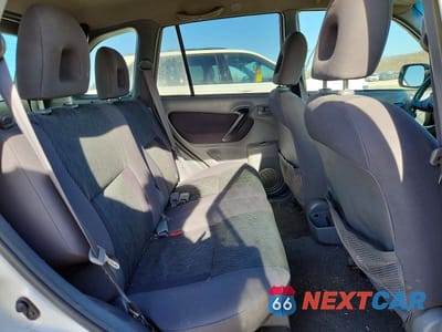 Zdjęcie 11 z 13 samochodu: 2002 TOYOTA RAV4 BASE VIN:JTEHH20V220140150 - miniatura