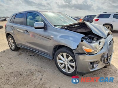 Czwarte zdjęcie samochodu z boku: 2015 MITSUBISHI OUTLANDER SPORT VIN:4A4AP3AWXFE035654 - miniatura