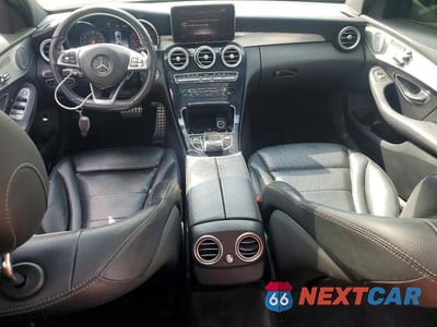Zdjęcie 8 z 13 samochodu: 2018 MERCEDES-BENZ C 300 VIN:55SWF4JB1JU240093 - miniatura