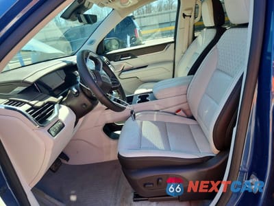 Zdjęcie 7 z 14 samochodu: 2024 GMC ACADIA DENALI VIN:1GKENRKS1RJ150446 - miniatura