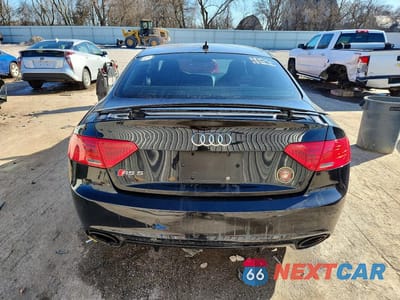 Zdjęcie 6 z 11 samochodu: 2014 AUDI RS5 VIN:WUAC6AFRXEA900688 - miniatura