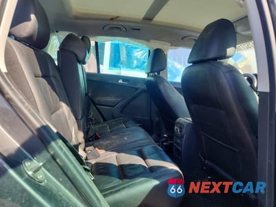 Zdjęcie 11 z 13 samochodu: 2016 VOLKSWAGEN TIGUAN S VIN:WVGBV7AX6GW615380 - miniatura
