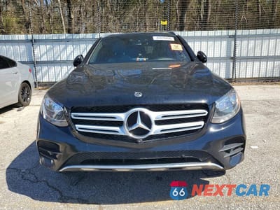 Piąte zdjęcie samochodu w środku: 2017 MERCEDES-BENZ GLC 300 VIN:WDC0G4JB6HV005974 - miniatura