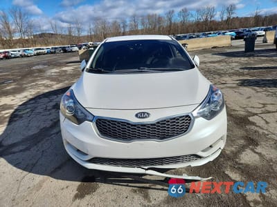Piąte zdjęcie samochodu w środku: 2014 KIA FORTE EX VIN:KNAFX4A85E5199992 - miniatura