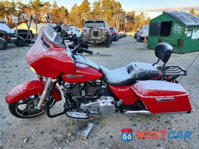 Trzecie zdjęcie samochodu z tyłu: 2023 HARLEY-DAVIDSON FLHX VIN:1HD1KBC19PB655625 - miniatura