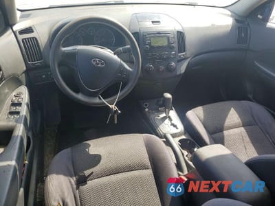 Zdjęcie 8 z 11 samochodu: 2011 HYUNDAI ELANTRA TOURING GLS VIN:KMHDB8AE8BU091675 - miniatura