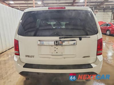 Zdjęcie 6 z 12 samochodu: 2015 HONDA PILOT EXL VIN:5FNYF4H57FB008051 - miniatura