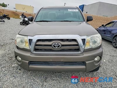 Piąte zdjęcie samochodu w środku: 2009 TOYOTA TACOMA PRERUNNER V6 VIN:3TMJU62N99M081806 - miniatura
