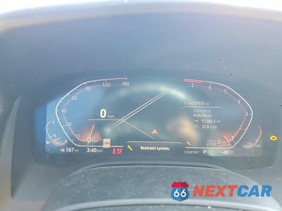 Zdjęcie 9 z 12 samochodu: 2021 BMW 840XI VIN:WBAGV4C03MCG30182 - miniatura