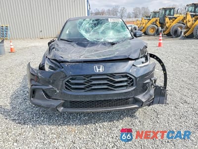 Piąte zdjęcie samochodu w środku: 2024 HONDA HR-V SPORT VIN:3CZRZ2H57RM767468 - miniatura
