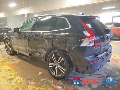 Drugie zdjęcie samochodu z przodu: 2019 VOLVO XC60 T6 MOMENTUM VIN:LYVA22RK2KB238338 - miniatura