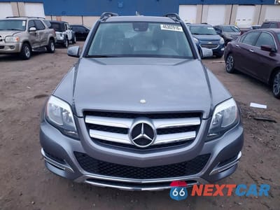 Piąte zdjęcie samochodu w środku: 2015 MERCEDES-BENZ GLK 350 4MATIC VIN:WDCGG8JB8FG438297 - miniatura