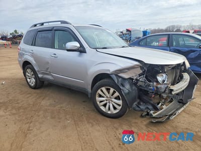 Czwarte zdjęcie samochodu z boku: 2012 SUBARU FORESTER 2.5X PREMIUM VIN:JF2SHADC4CH408603 - miniatura