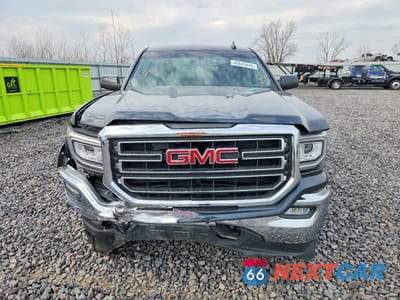 Piąte zdjęcie samochodu w środku: 2017 GMC SIERRA K1500 SLE VIN:1GTV2MEC5HZ268494 - miniatura