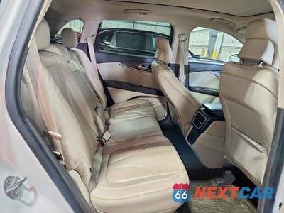 Zdjęcie 11 z 13 samochodu: 2016 LINCOLN MKX RESERVE VIN:2LMTJ8LR1GBL43556 - miniatura