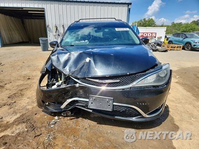 Piąte zdjęcie samochodu w środku: 2017 CHRYSLER PACIFICA TOURING L VIN:2C4RC1BGXHR759321 - miniatura