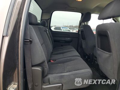 Zdjęcie 10 z 13 samochodu: 2008 CHEVROLET SILVERADO K1500 VIN:2GCEK13MX81159287 - miniatura
