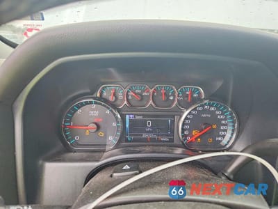 Zdjęcie 9 z 12 samochodu: 2018 CHEVROLET SILVERADO K1500 LT VIN:1GCVKREC4JZ179387 - miniatura