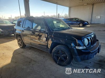 Czwarte zdjęcie samochodu z boku: 2014 JEEP PATRIOT VIN:1C4NJRBB4ED696352 - miniatura