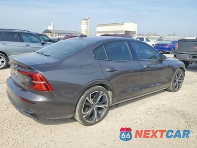 Trzecie zdjęcie samochodu z tyłu: 2024 VOLVO S60 PLUS VIN:7JRL12TL8RG298525 - miniatura