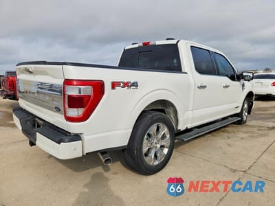 Trzecie zdjęcie samochodu z tyłu: 2023 FORD F150 SUPERCREW VIN:1FTFW1ED7PFA09957 - miniatura