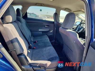 Zdjęcie 10 z 12 samochodu: 2013 TOYOTA PRIUS V THREE VIN:JTDZN3EU1D3187372 - miniatura
