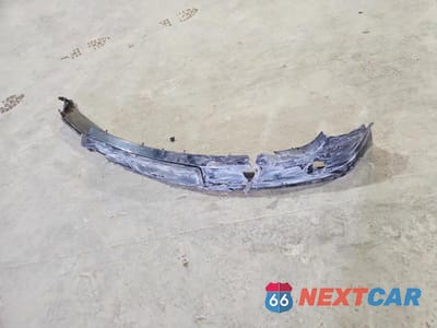 Zdjęcie 12 z 12 samochodu: 2004 BMW 325 XI VIN:WBAEU334X4PR12798 - miniatura