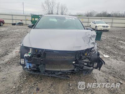 Piąte zdjęcie samochodu w środku: 2025 HYUNDAI ELANTRA SEL SPORT VIN:KMHLM4DG1SU042510 - miniatura