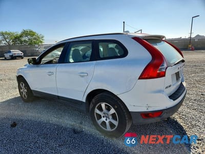 Drugie zdjęcie samochodu z przodu: 2010 VOLVO XC60 3.2 VIN:YV4960DL9A2075986 - miniatura