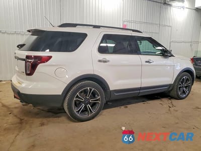 Trzecie zdjęcie samochodu z tyłu: 2013 FORD EXPLORER SPORT VIN:1FM5K8GT4DGC44029 - miniatura