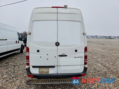 Zdjęcie 10 z 12 samochodu: 2014 MERCEDES BENZ SPRINTER 2500 DELIVERY VAN VIN:WD3PE8DE2E5900729 - miniatura