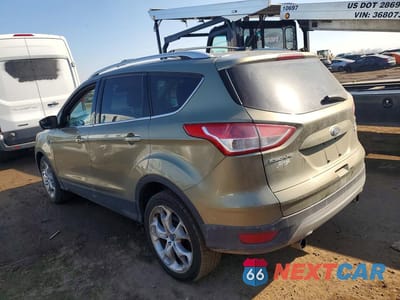 Drugie zdjęcie samochodu z przodu: 2013 FORD ESCAPE TITANIUM VIN:1FMCU0J94DUB62240 - miniatura