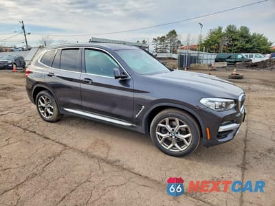 Czwarte zdjęcie samochodu z boku: 2021 BMW X3 XDRIVE30I VIN:5UXTY5C08M9D84725 - miniatura
