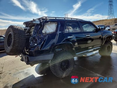 Trzecie zdjęcie samochodu z tyłu: 2011 TOYOTA 4RUNNER SR5 VIN:JTEBU5JR8B5036303 - miniatura