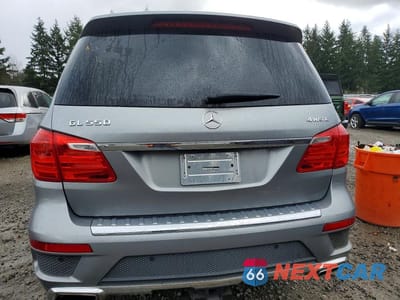 Zdjęcie 6 z 12 samochodu: 2014 MERCEDES-BENZ GL 550 4MATIC VIN:4JGDF7DE2EA325745 - miniatura