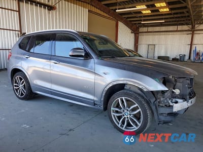 Czwarte zdjęcie samochodu z boku: 2017 BMW X3 XDRIVE28I VIN:5UXWX9C50H0T01315 - miniatura