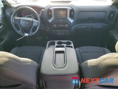 Zdjęcie 8 z 13 samochodu: 2022 CHEVROLET SILVERADO K1500 TRAIL BOSS CUSTOM VIN:3GCPDCEK1NG646469 - miniatura